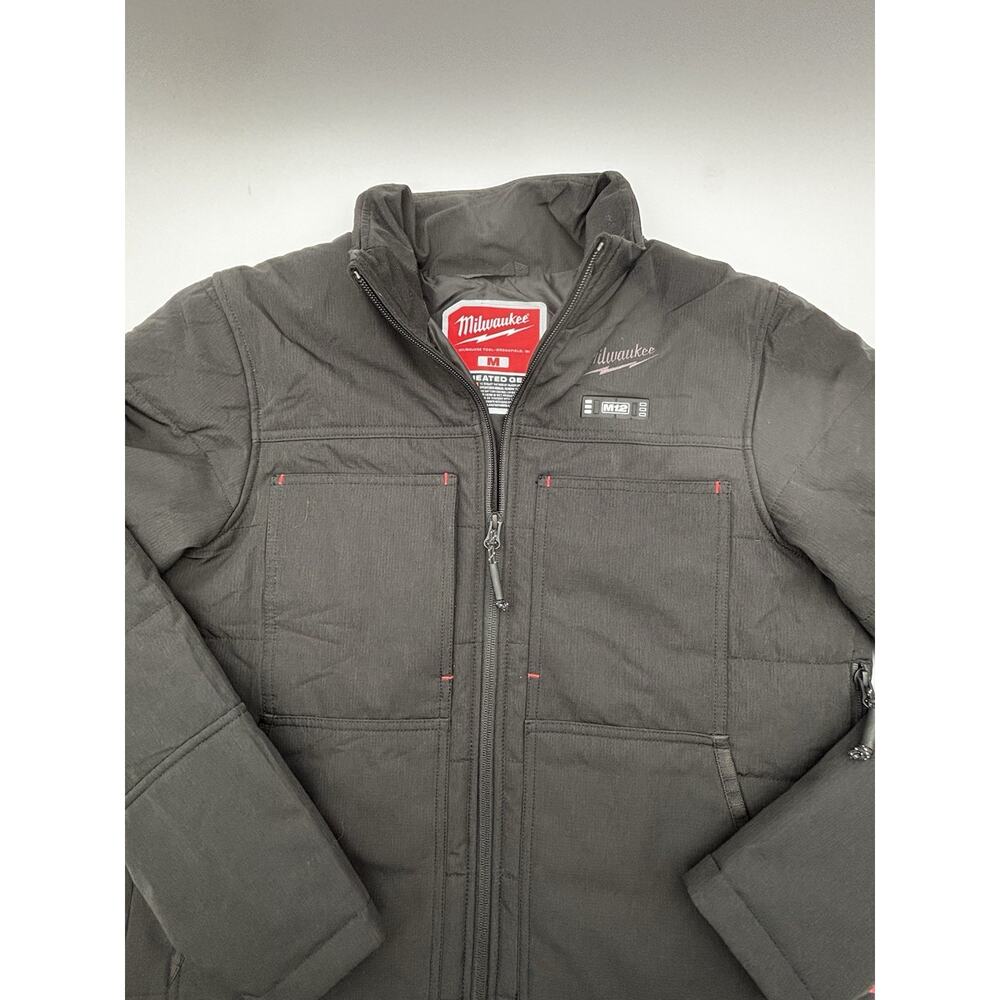 *SOLD* - MILWAUKEE M12 WOMEN'S MEDIUM M HEATED JACKET Excellent Condition. - Picture 2 of 16